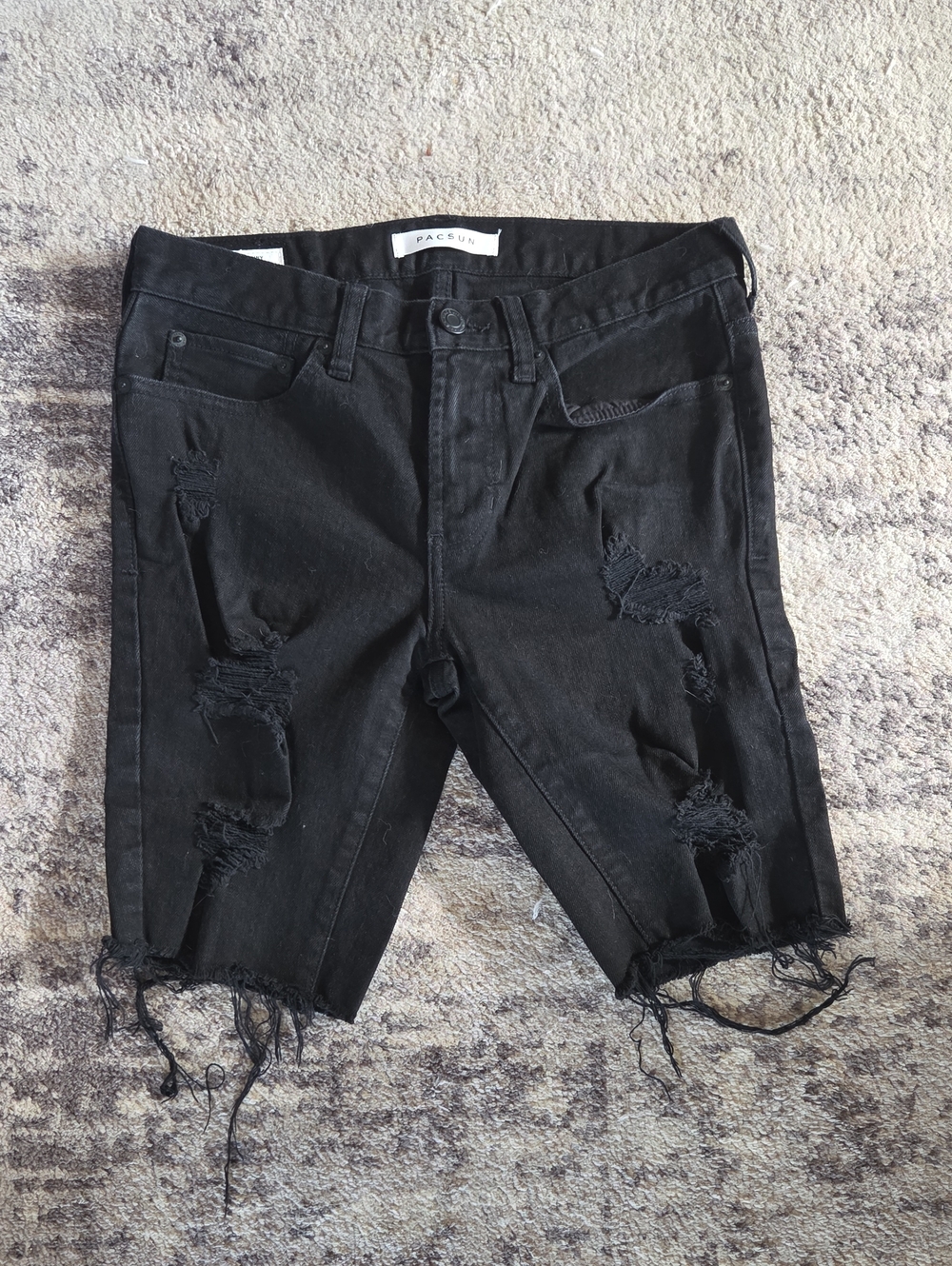 Pacsun Destroyed Black Denim Skinny Bermuda Skater Shredding Shorts Size 28
